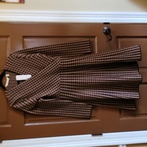 Soft Surroundings-Blk/Brn V neck Houndstooth long sleeved sweater dress. M. NWT.